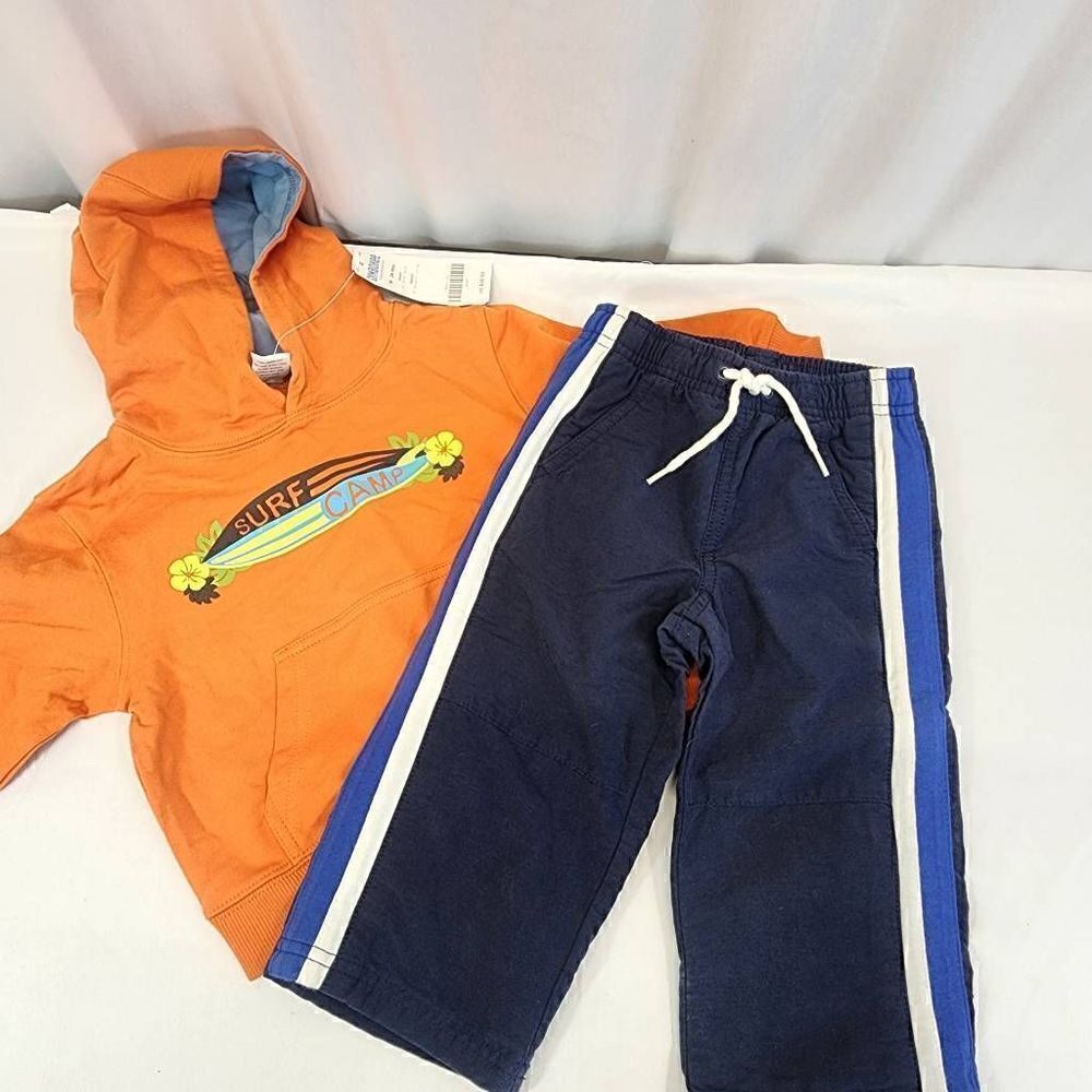 Gymboree 2 piece Hoodie and Pant Boy Set Size 18-24 mos NWT